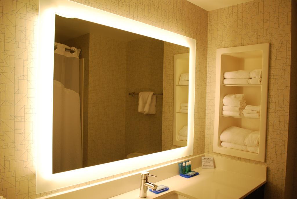 Holiday Inn Express Hotel & Suites Kingsport-Meadowview I-26 By Ihg Exteriér fotografie