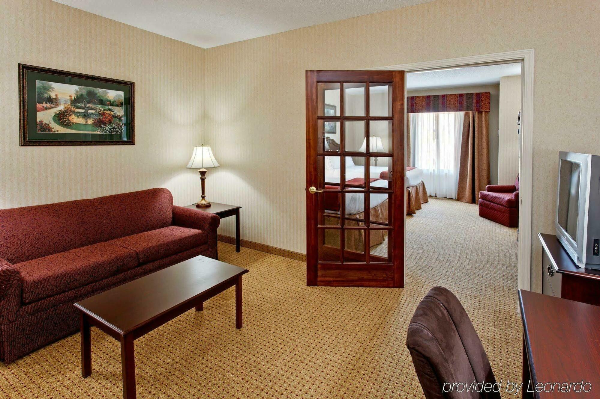 Holiday Inn Express Hotel & Suites Kingsport-Meadowview I-26 By Ihg Exteriér fotografie