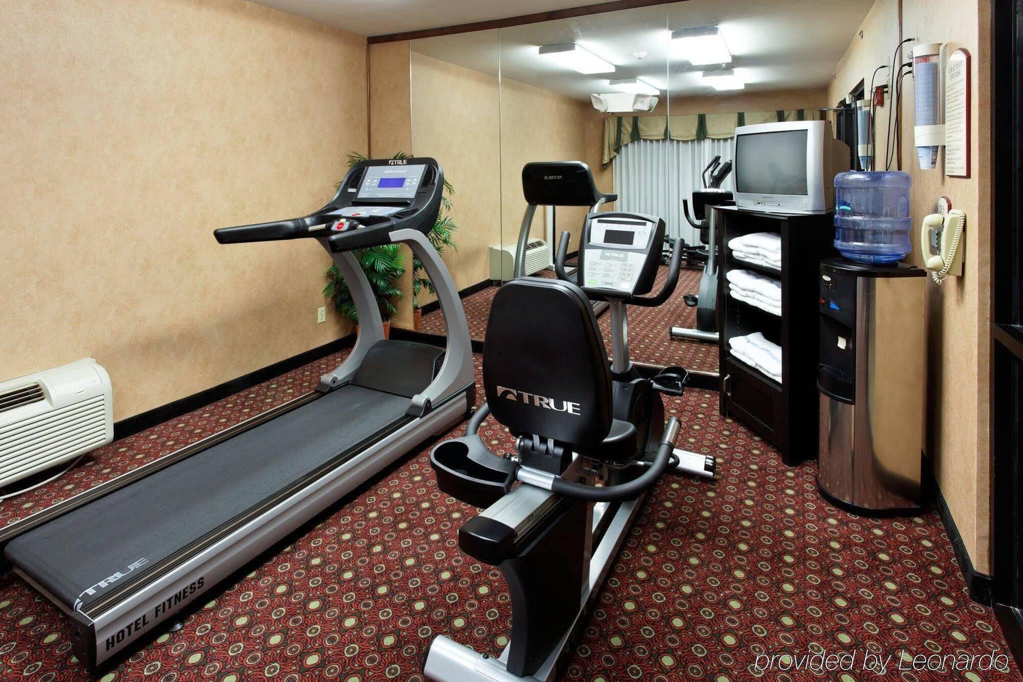 Holiday Inn Express Hotel & Suites Kingsport-Meadowview I-26 By Ihg Exteriér fotografie